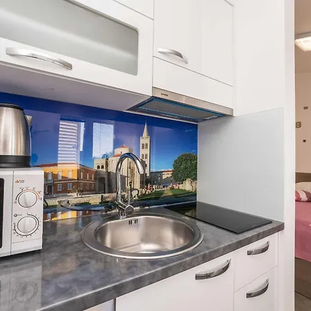 Maza - Roberta Apartman